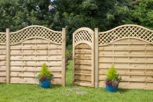 Zest fence panels